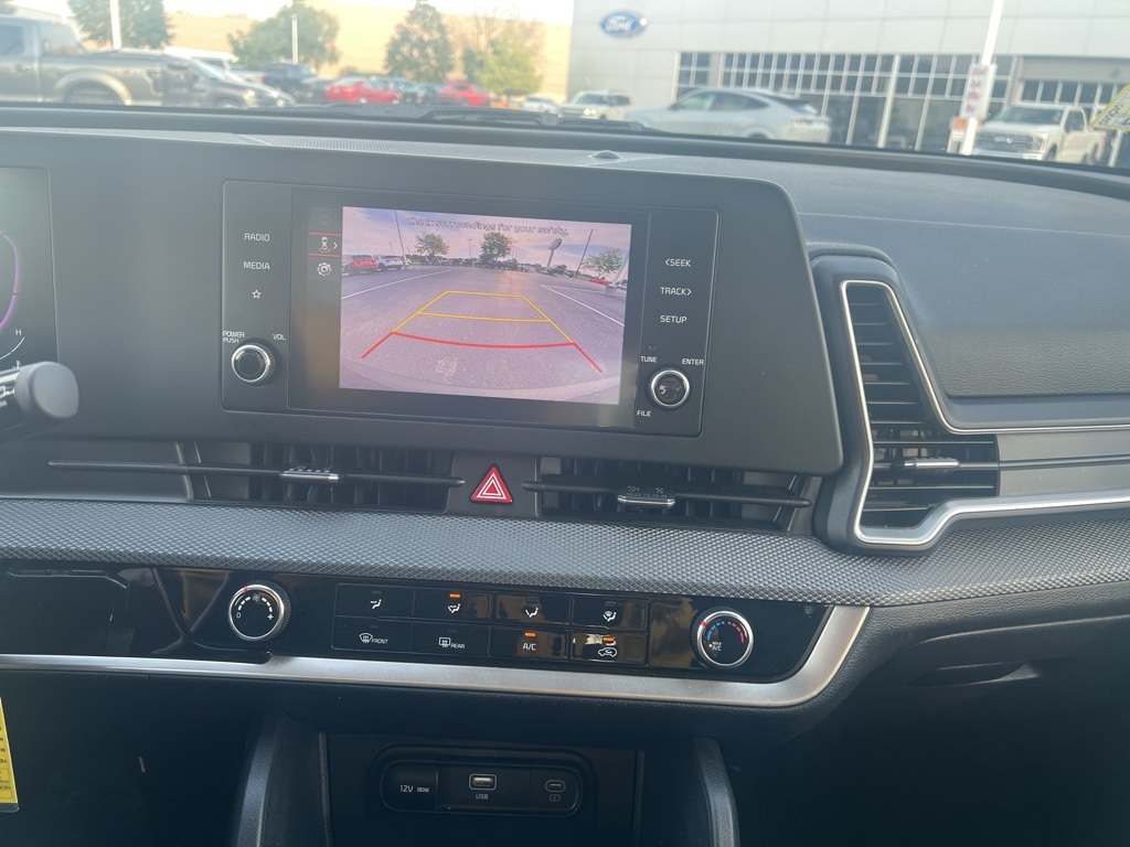 2024 Kia Sportage LX photo 19