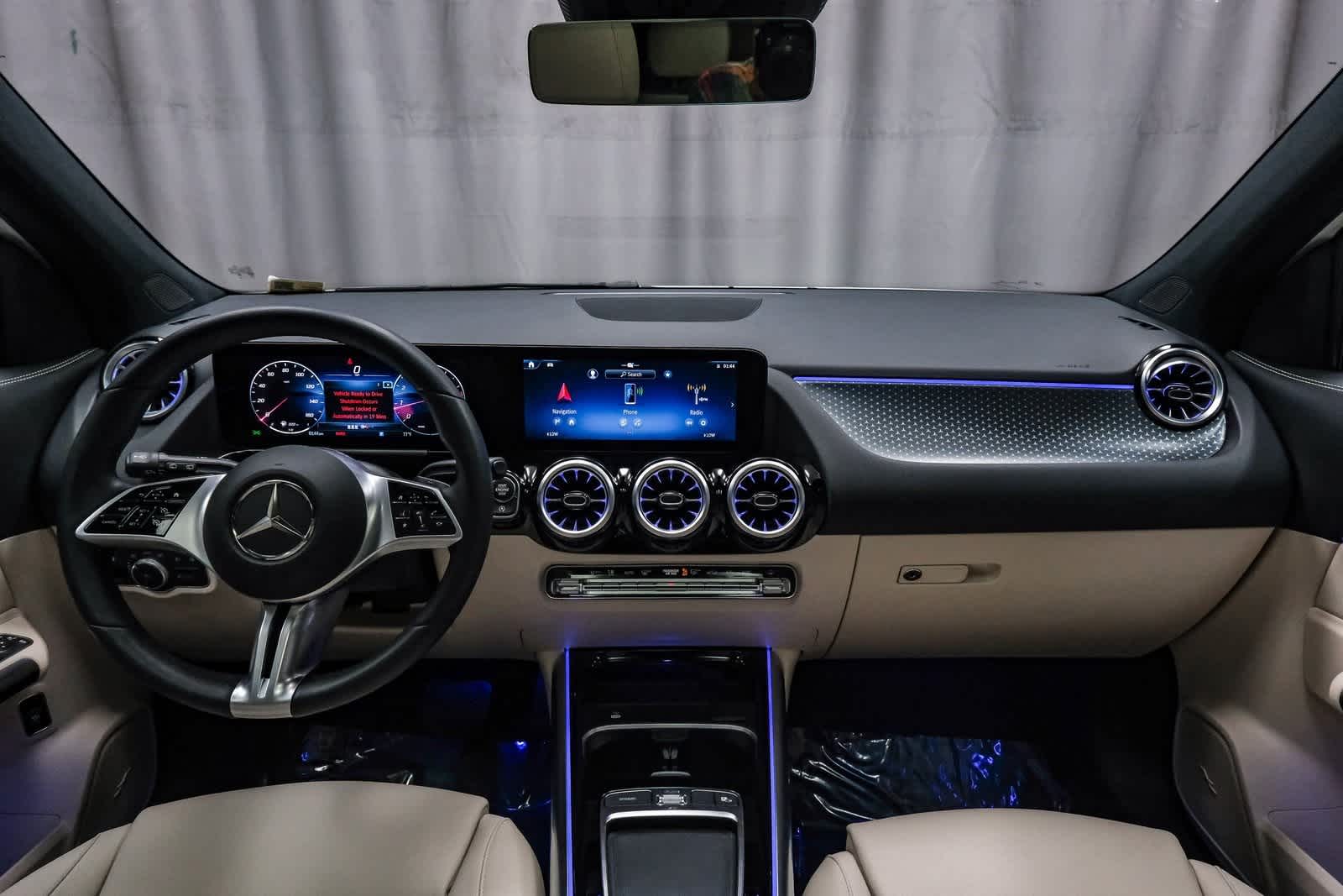 2025 Mercedes Benz GLA 250 photo 9