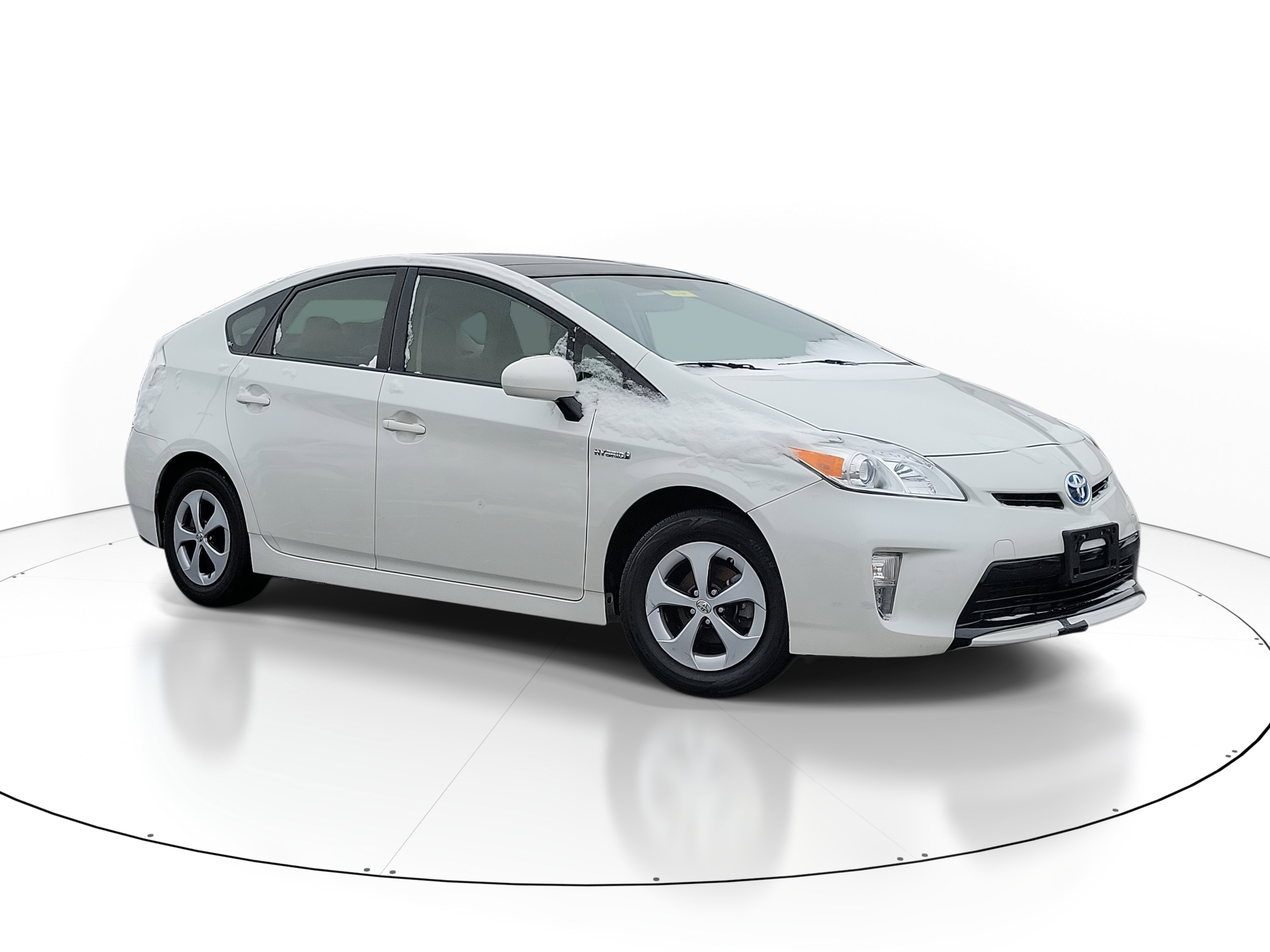 2015 Toyota Prius Three's photo
