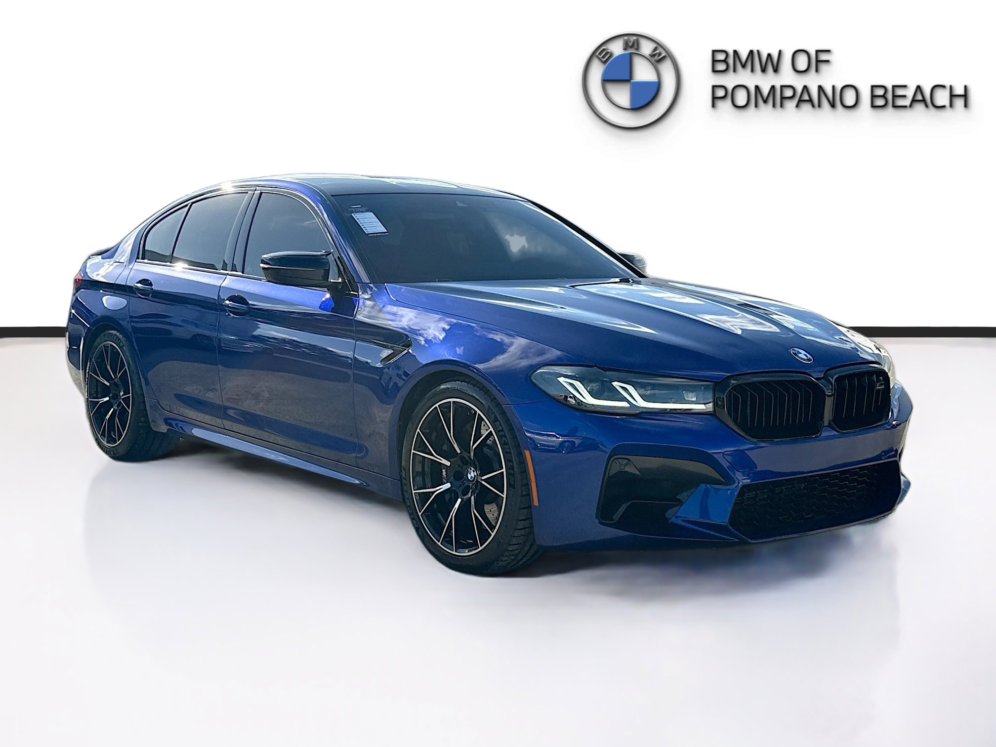 2023 BMW M5 Base's photo