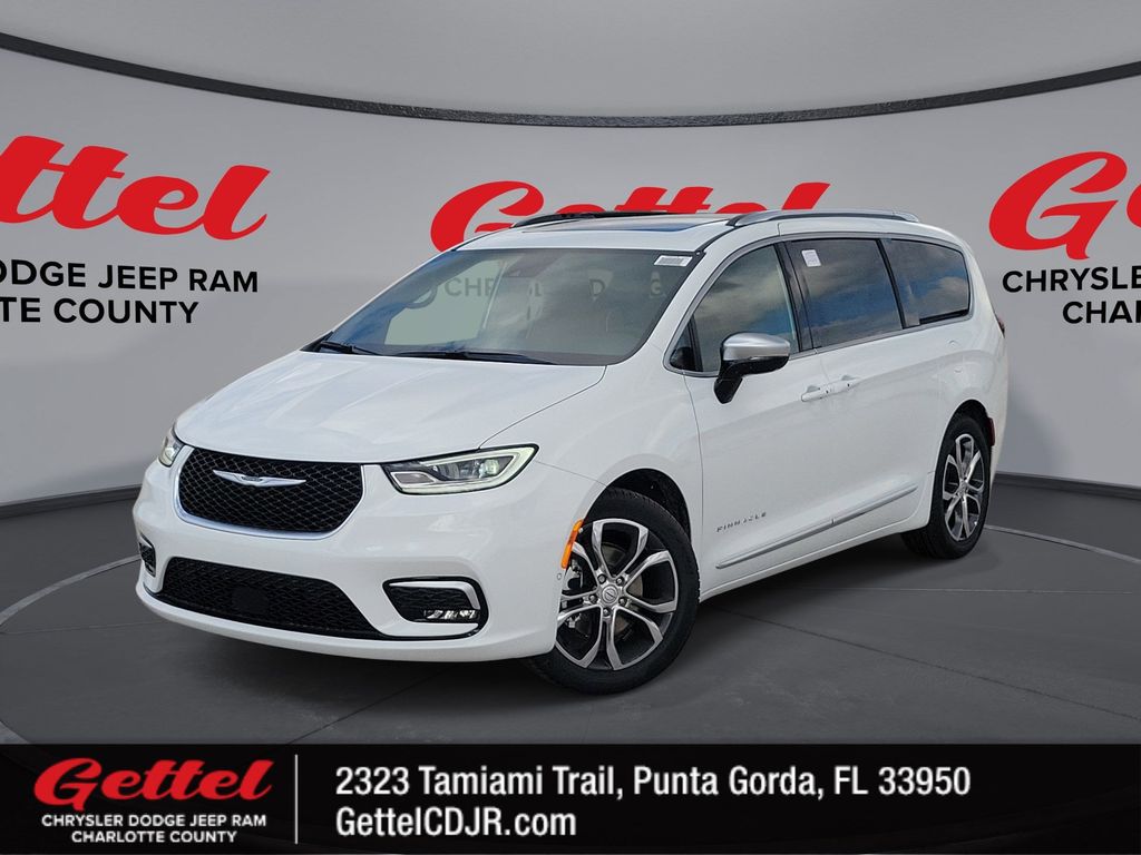 2026 Chrysler Pacifica Pinnacle's photo