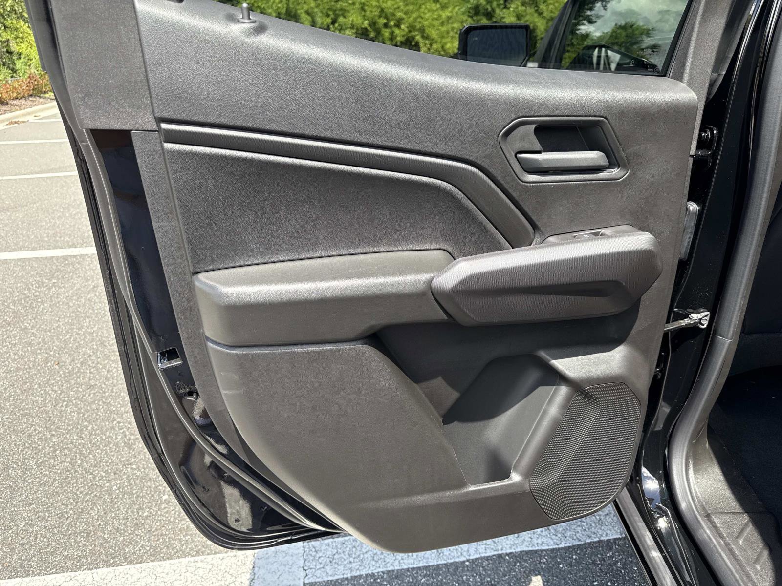 2026 Chevrolet Colorado Trail Boss photo 8