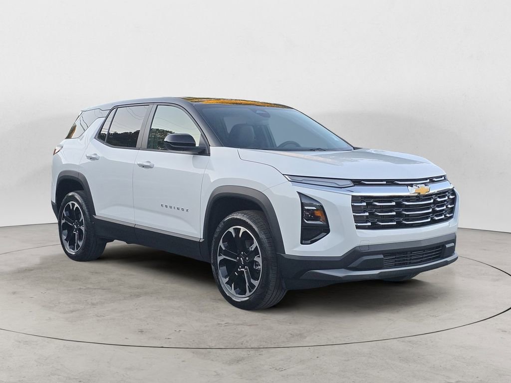 2026 Chevrolet Equinox LT's photo