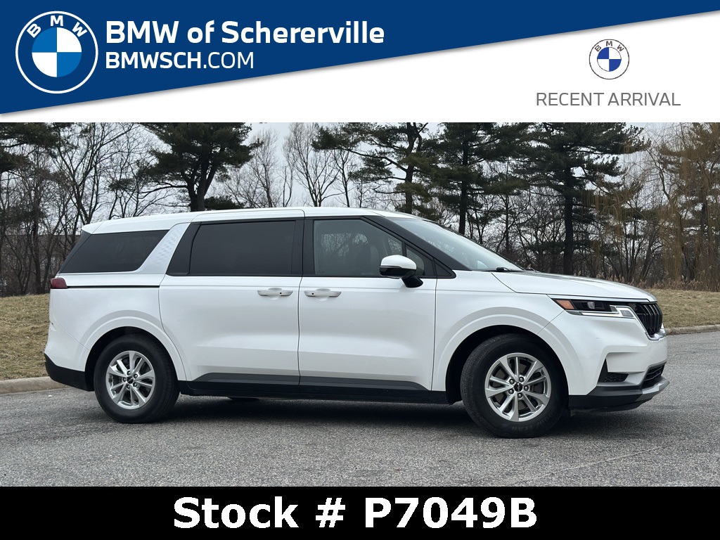 2022 Kia Carnival LX's photo