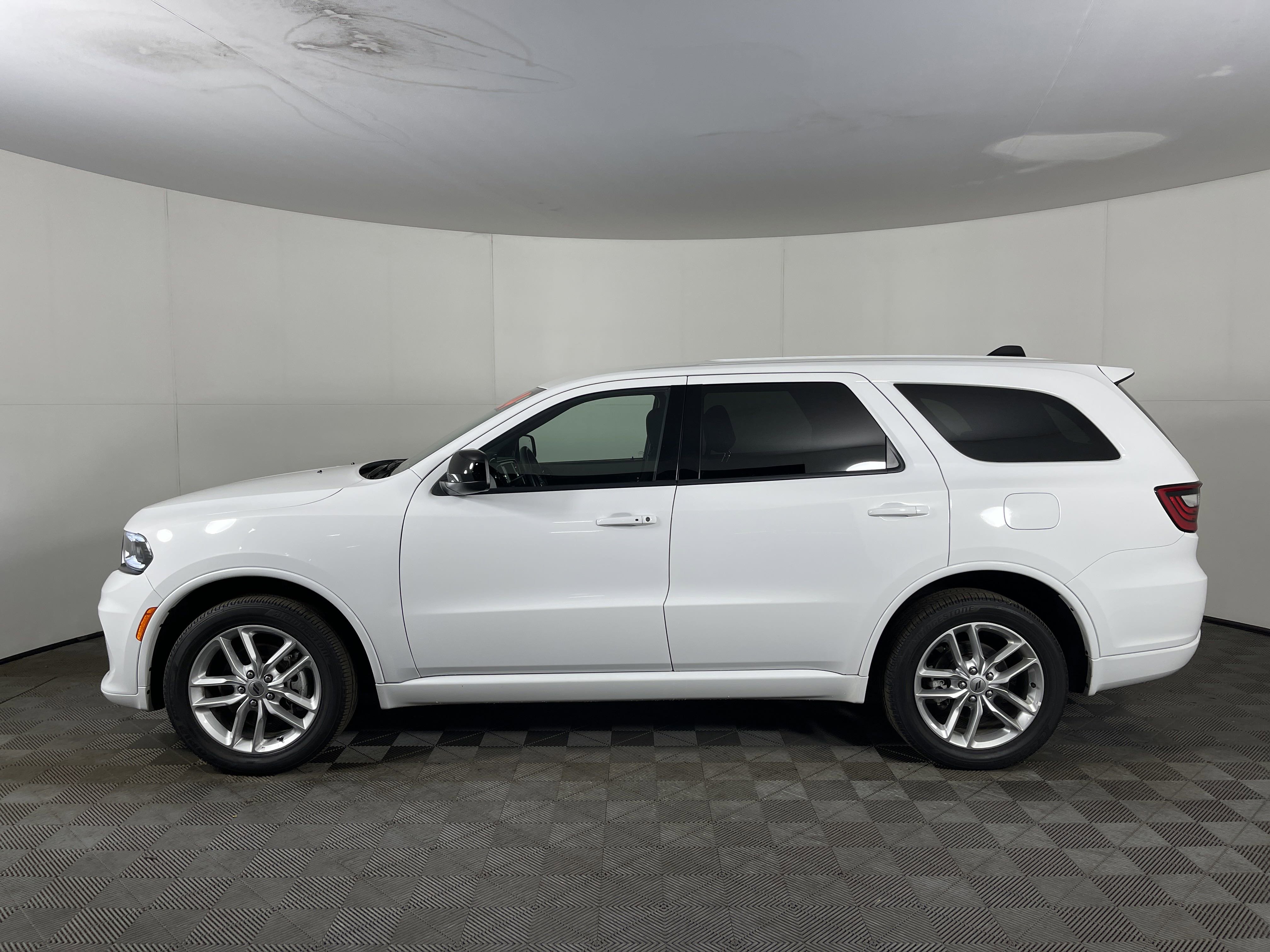 2024 Dodge Durango SXT Plus photo 3