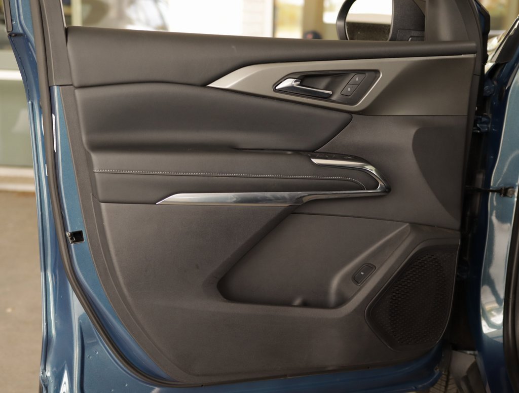 2025 Chevrolet Traverse photo 24