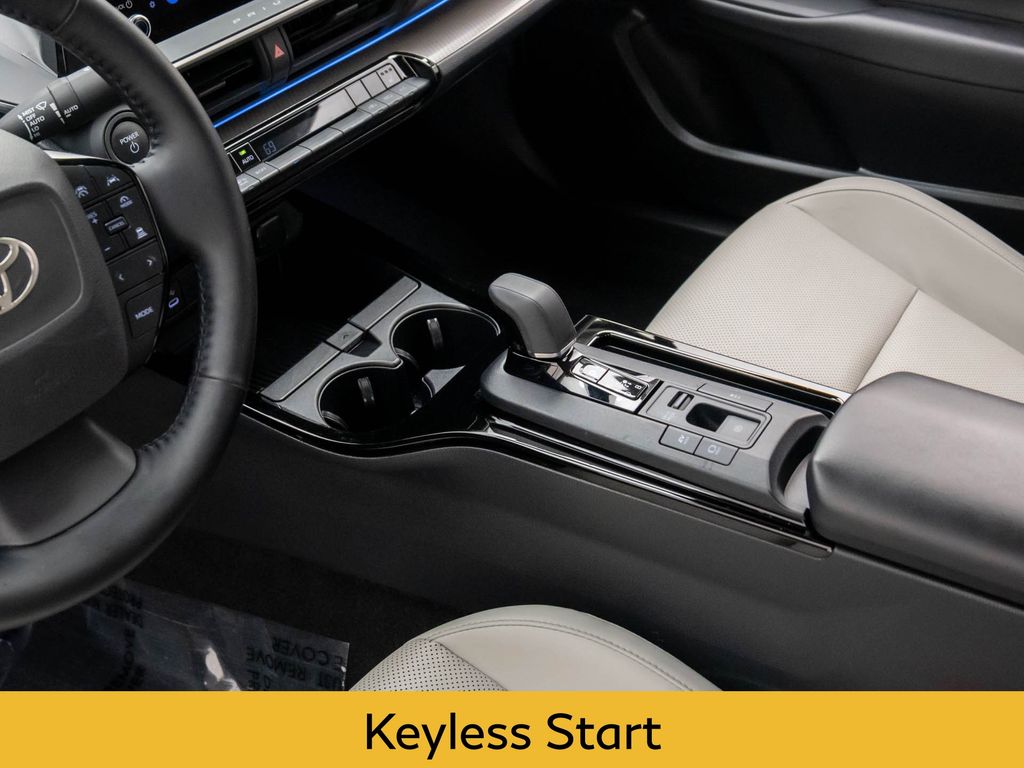 2024 Toyota Prius XLE photo 11