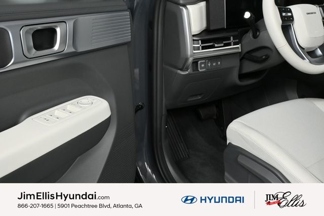 2025 Hyundai Santa Fe SE photo 10