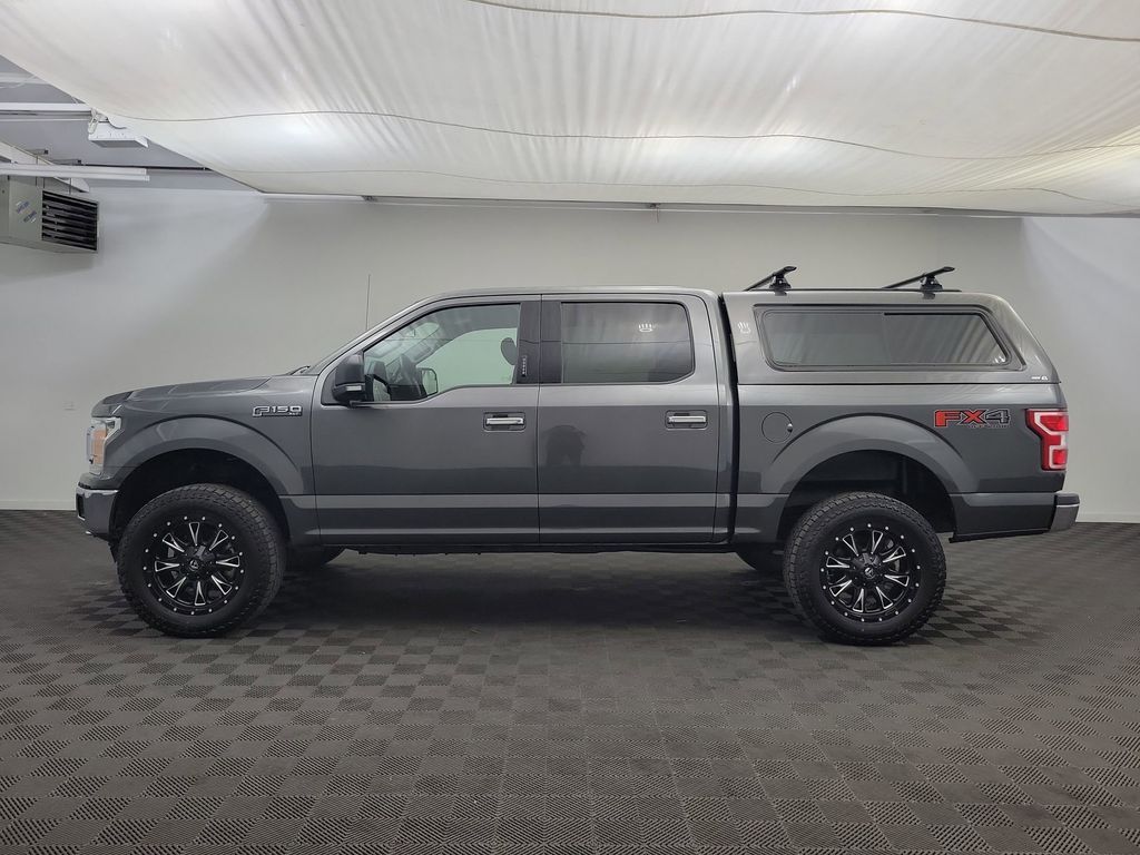 2019 Ford F-150 XLT photo 2