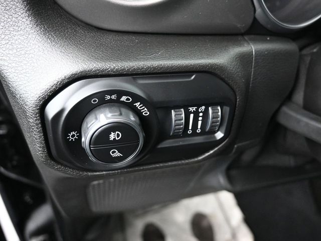 2021 JEEP GLADIATOR - Image 19