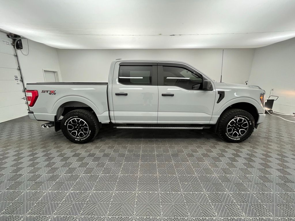 2023 Ford F-150 XL photo 6