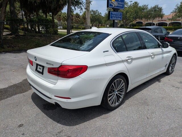 2018 Bmw 530e xDrive Sedan photo 4