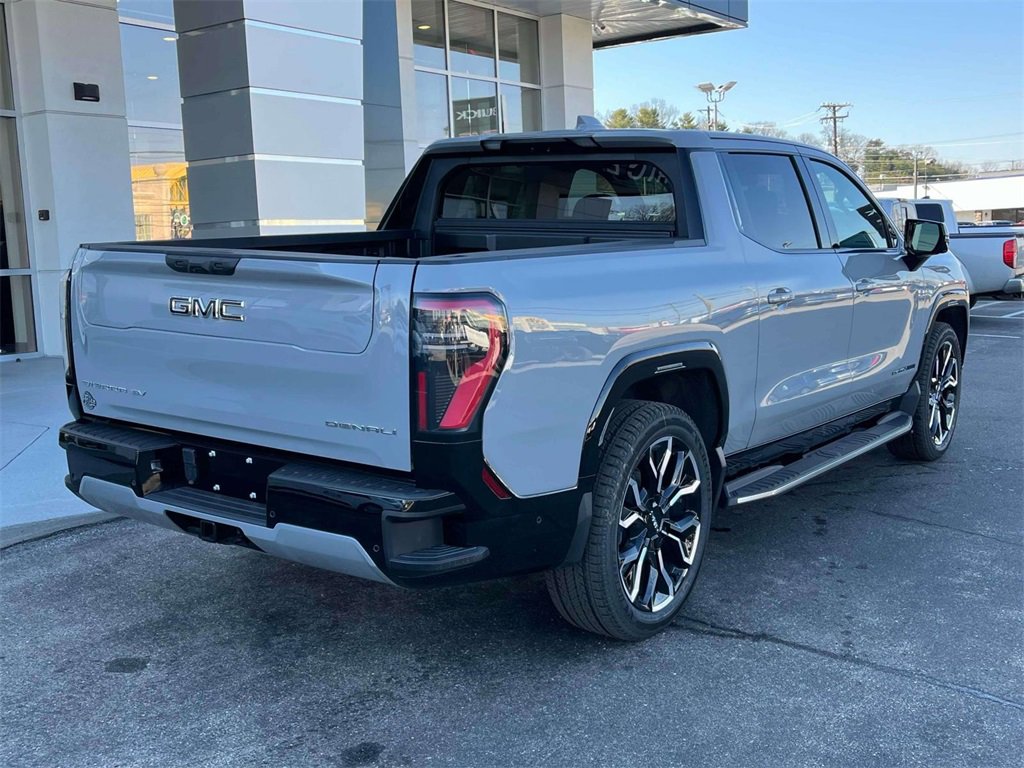 2025 Gmc Sierra EV Denali photo 3