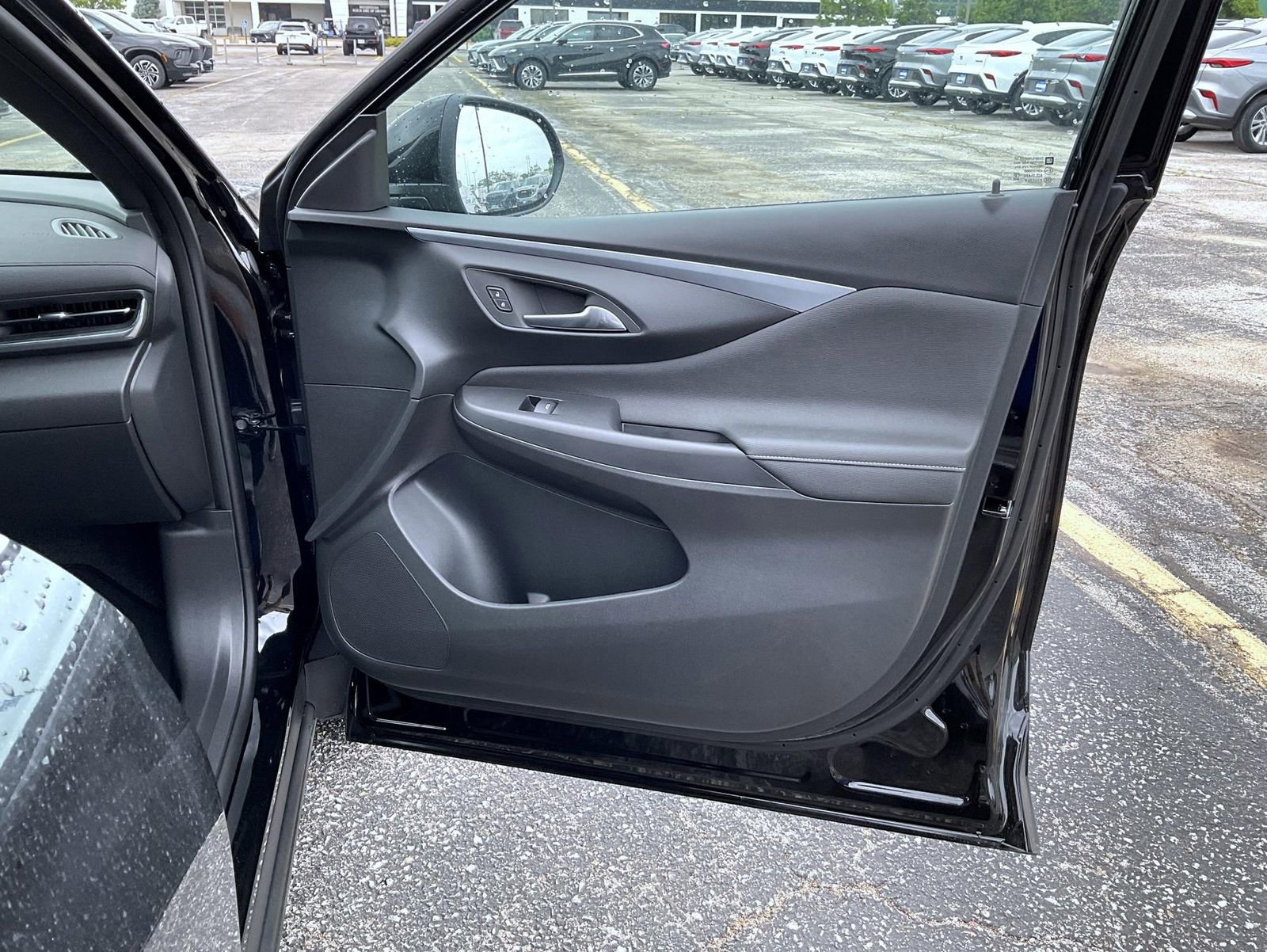 2025 Buick Envista Preferred photo 16