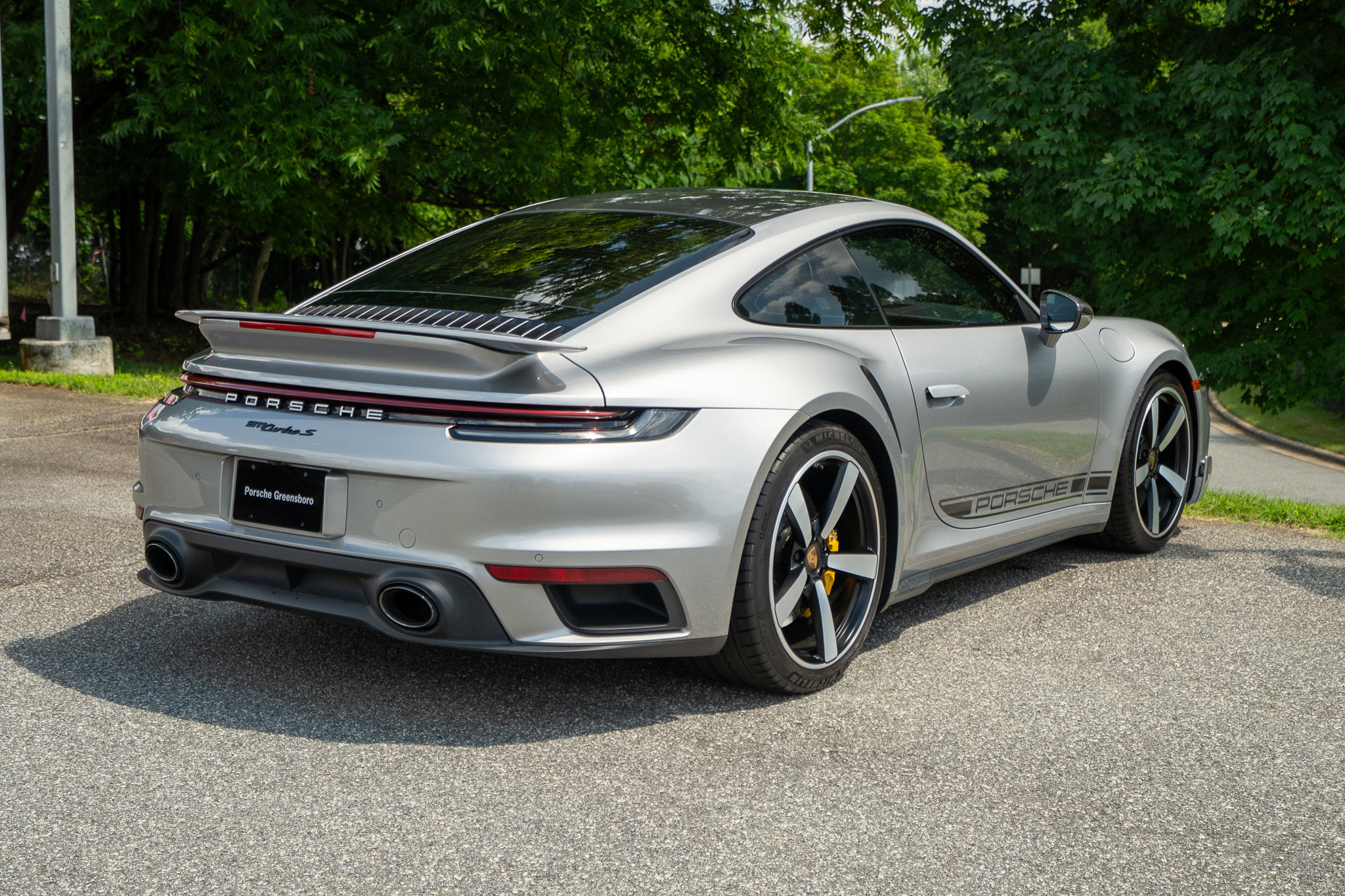 2021 Porsche 911 Turbo S photo 7