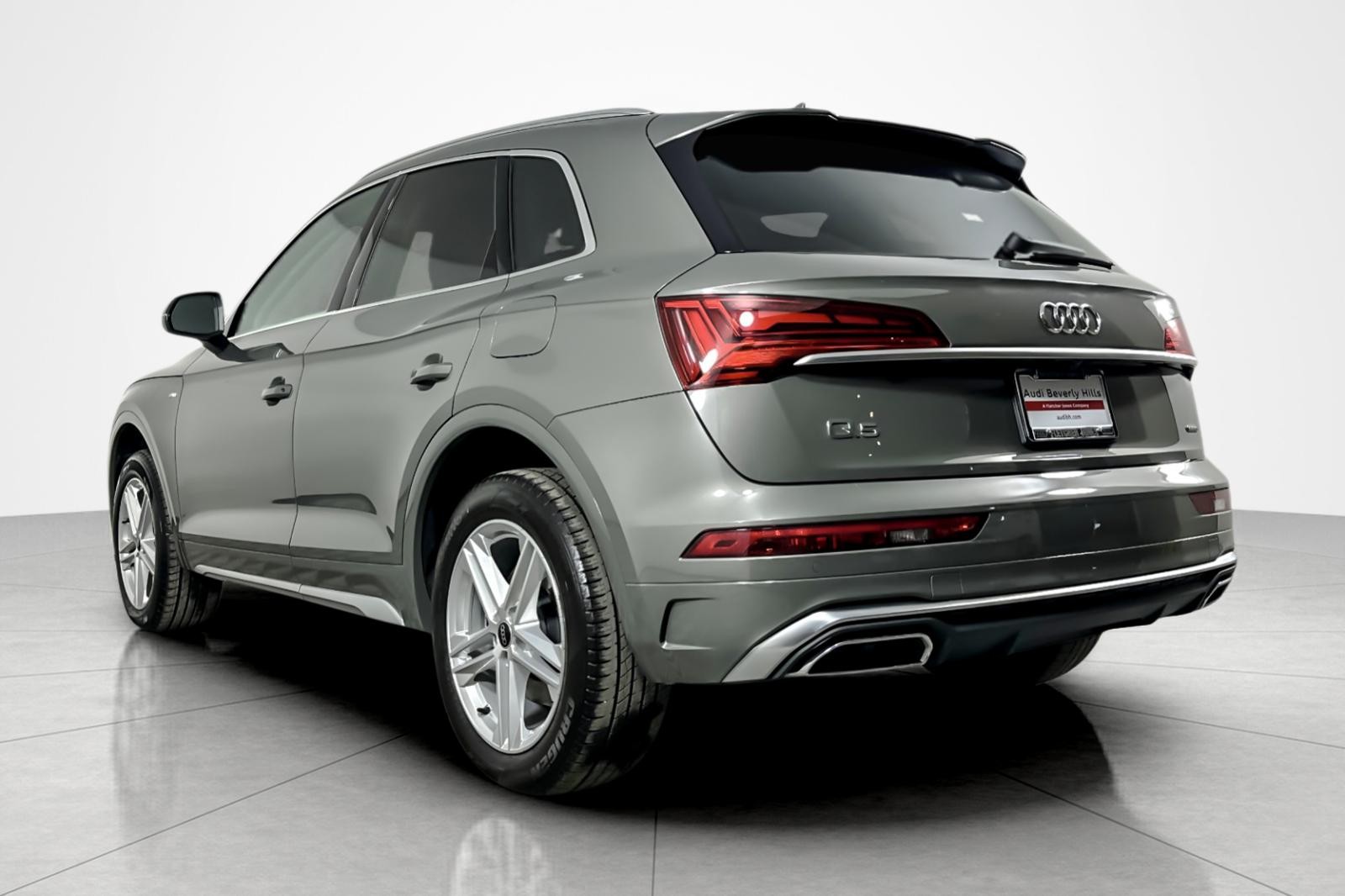 2024 Audi Q5 S line Premium Plus 55 TFSI photo 3