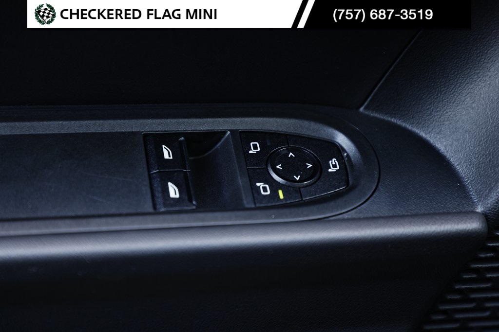 2025 Mini Cooper S Iconic photo 15