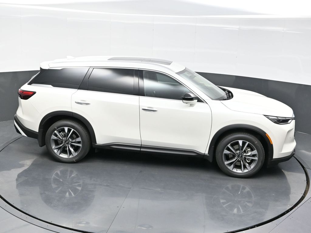 2025 Infiniti QX60 Luxe photo 39