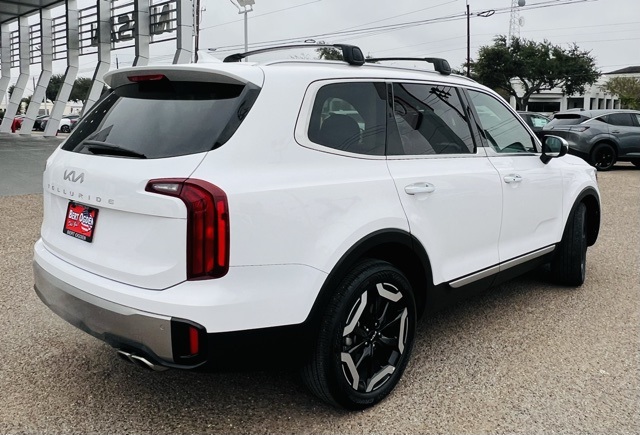 2025 Kia Telluride S photo 4