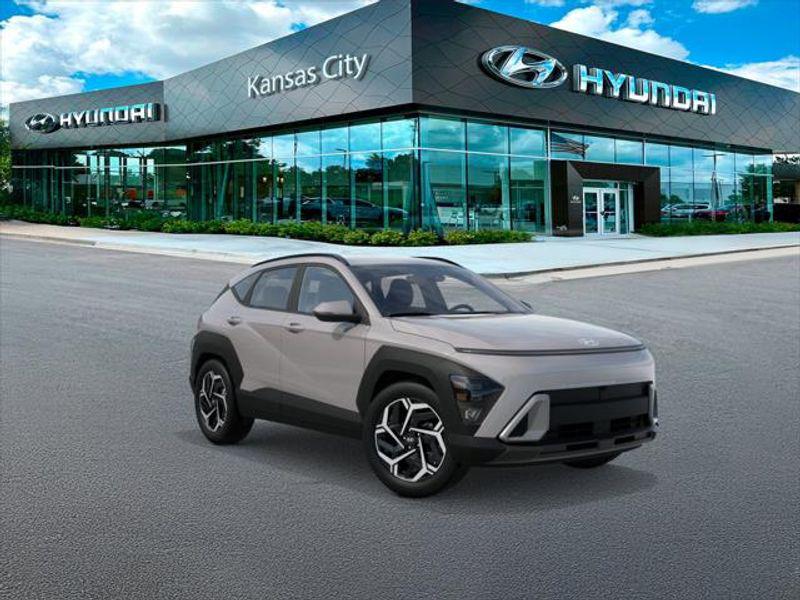2026 Hyundai Kona Limited photo 2