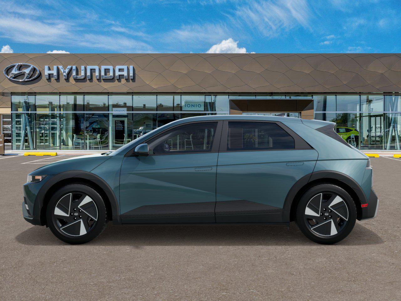 2025 Hyundai Ioniq 5 SE photo 3