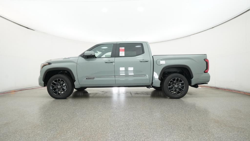 2025 Toyota Tundra Platinum CrewMax photo 25