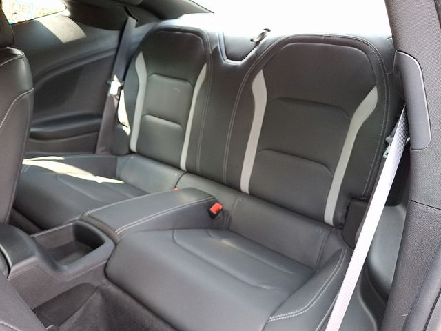 2020 Chevrolet Camaro 2LT photo 12