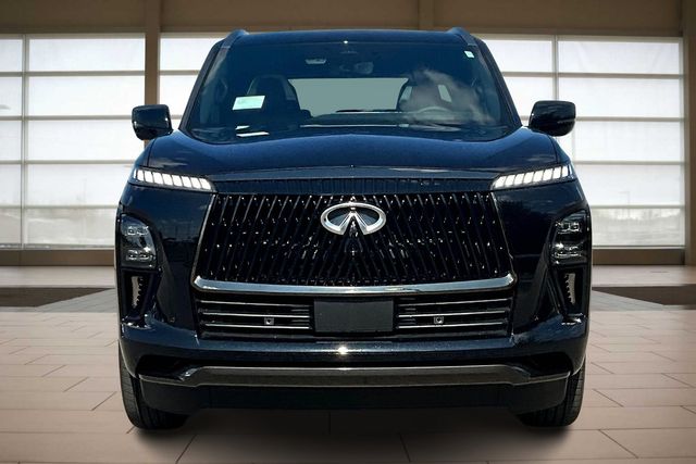 2026 Infiniti QX80 photo 3