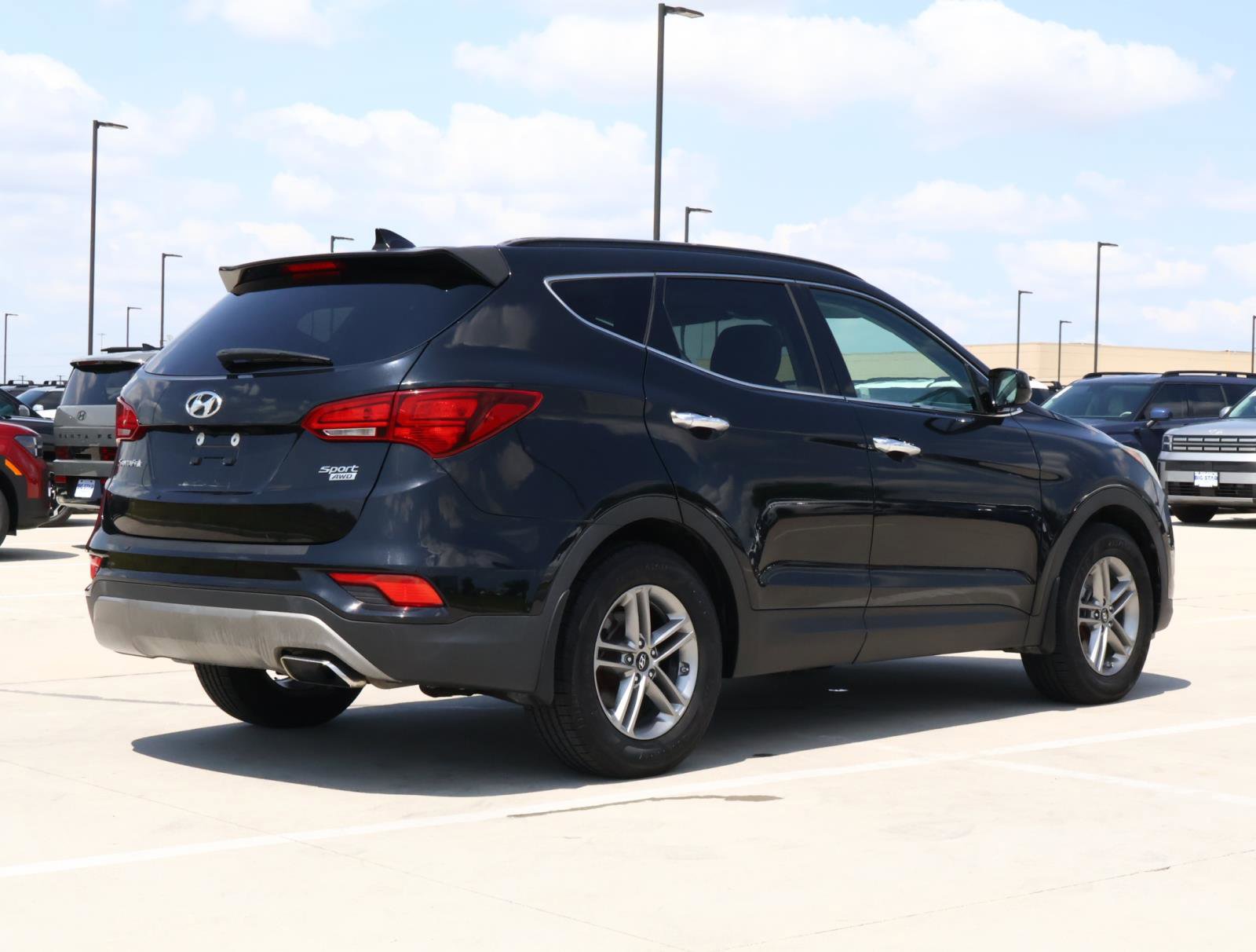 2017 Hyundai Santa Fe Sport photo 4