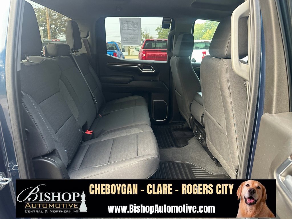 2023 Chevrolet Silverado 1500 LT photo 23