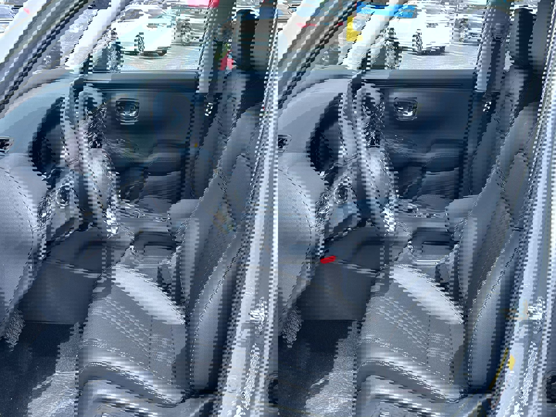 2026 Honda HR-V EX-L photo 10