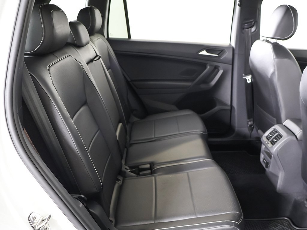 2021 Volkswagen Tiguan SE R-Line Black photo 35