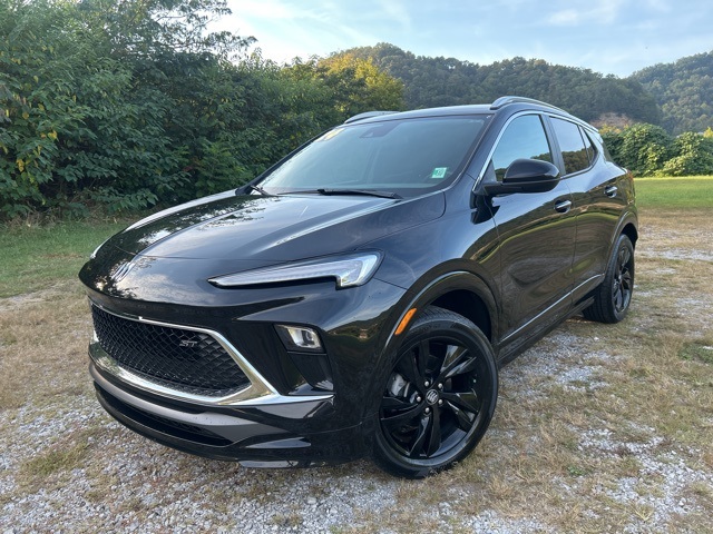 2024 Buick Encore GX Sport Touring photo 3