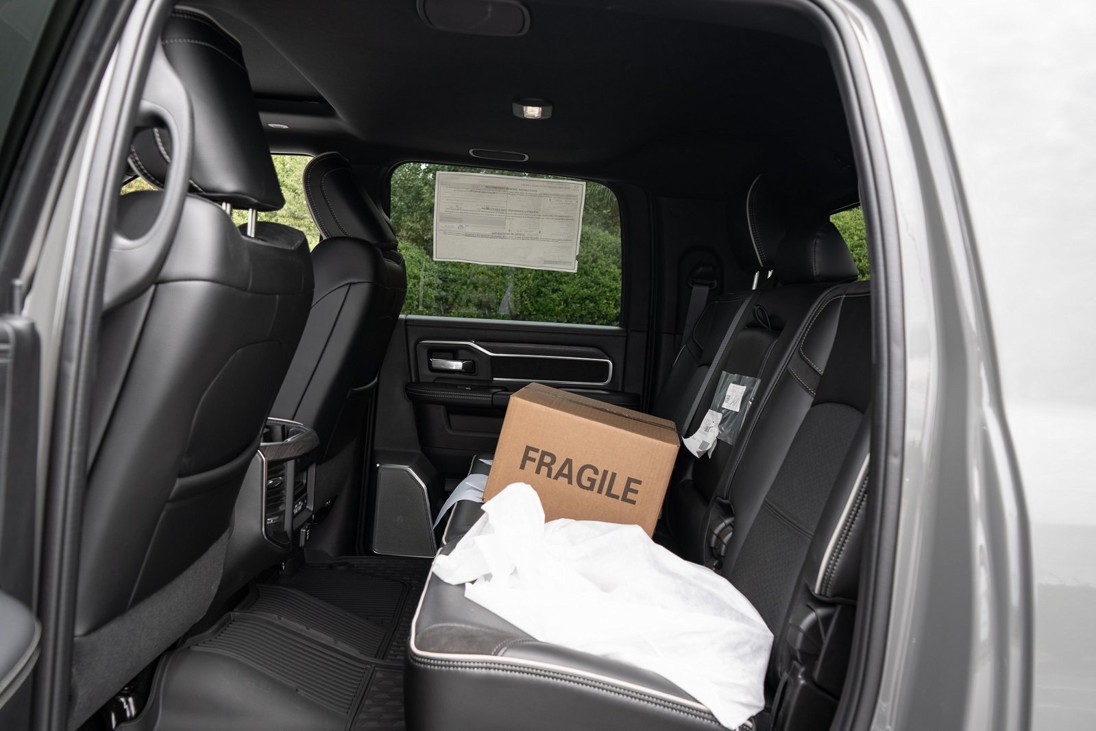 2026 Ram 2500 Laramie photo 18