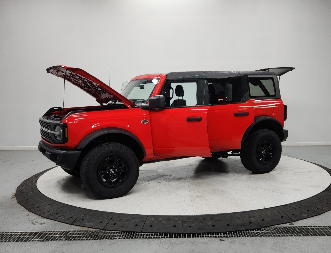 2022 Ford Bronco Wildtrak photo 9