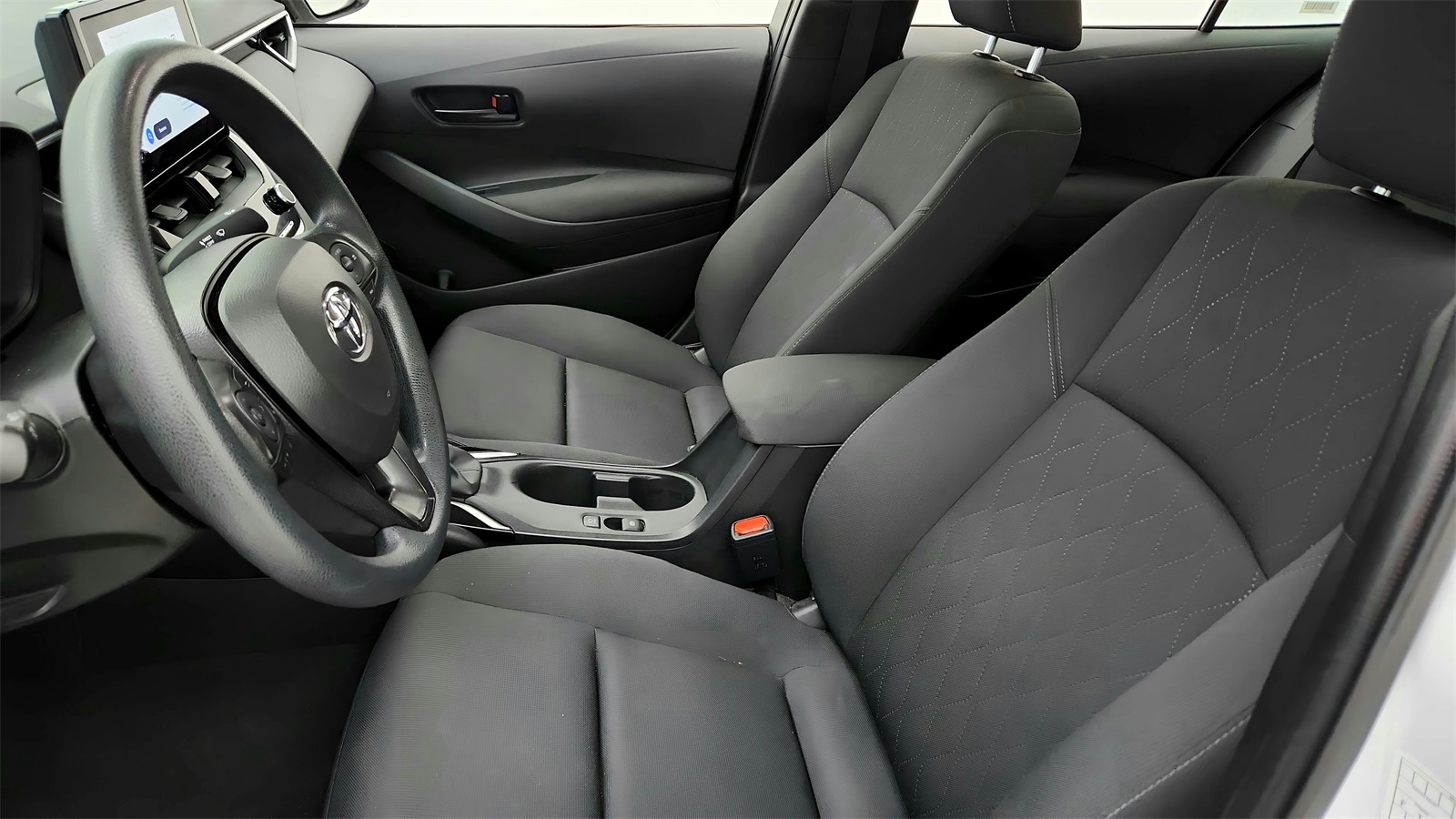 2024 Toyota Corolla LE photo 24