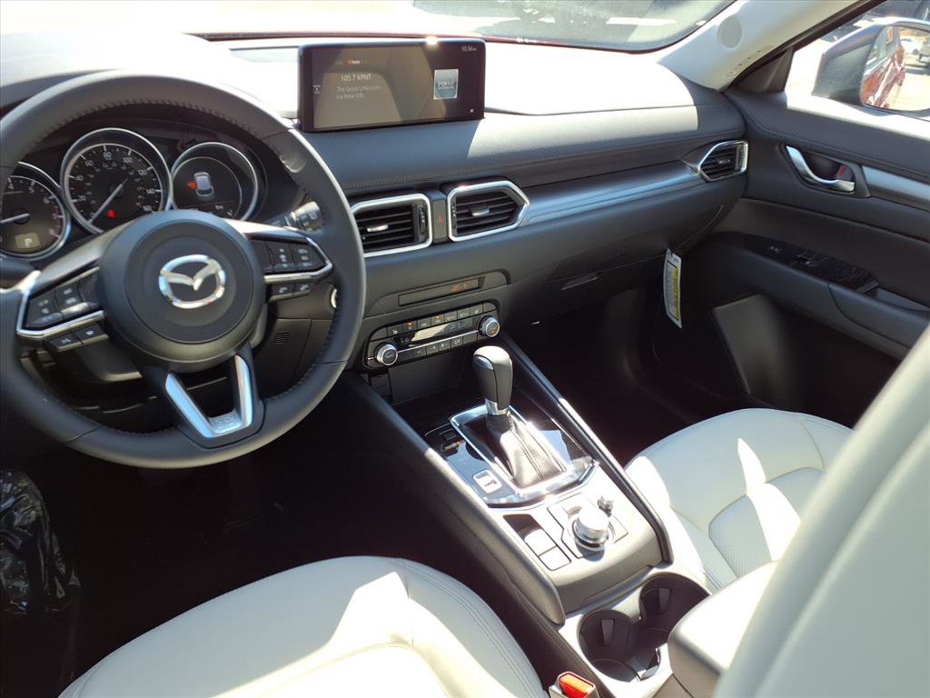 2025 Mazda CX-5 2.5 S Preferred photo 2