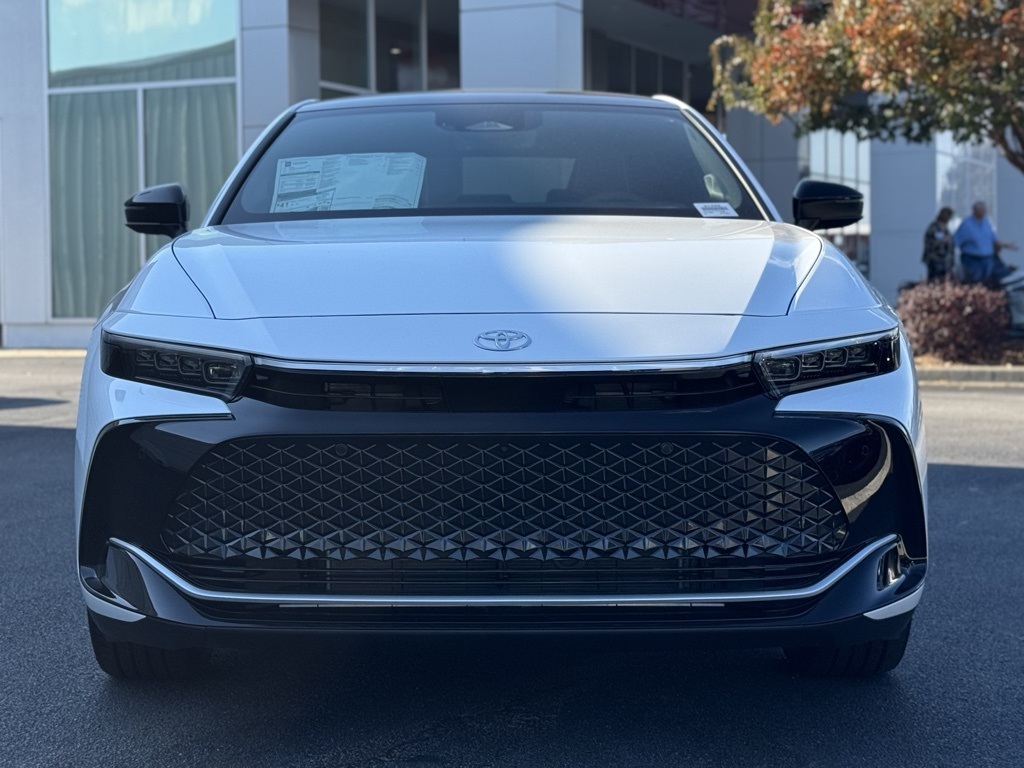 2026 Toyota Crown Limited photo 3