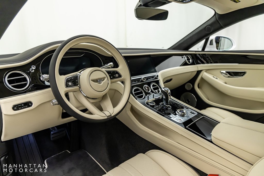 2024 Bentley Continental GT V8 photo 13