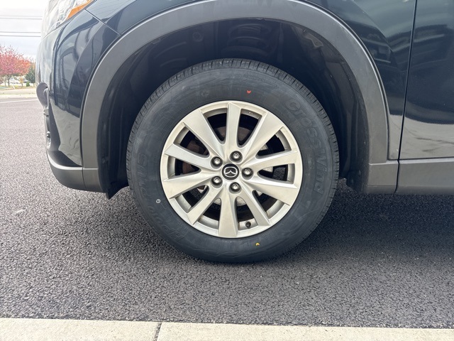 2016 Mazda CX-5 Touring photo 2