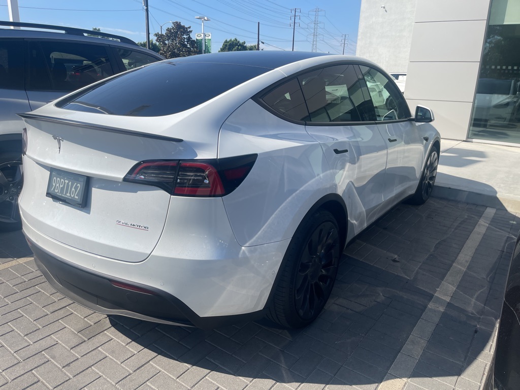 2022 Tesla Model Y Performance photo 4