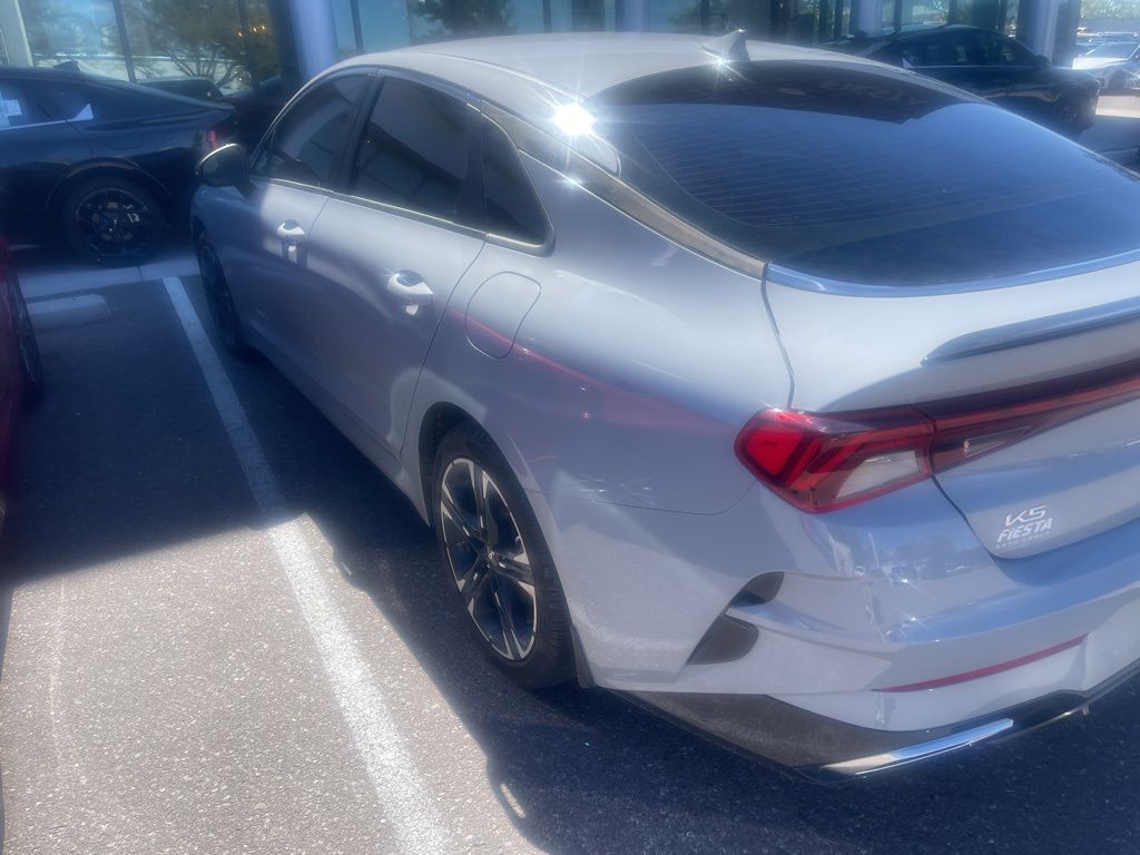 2024 Kia K5 GT-Line photo 6