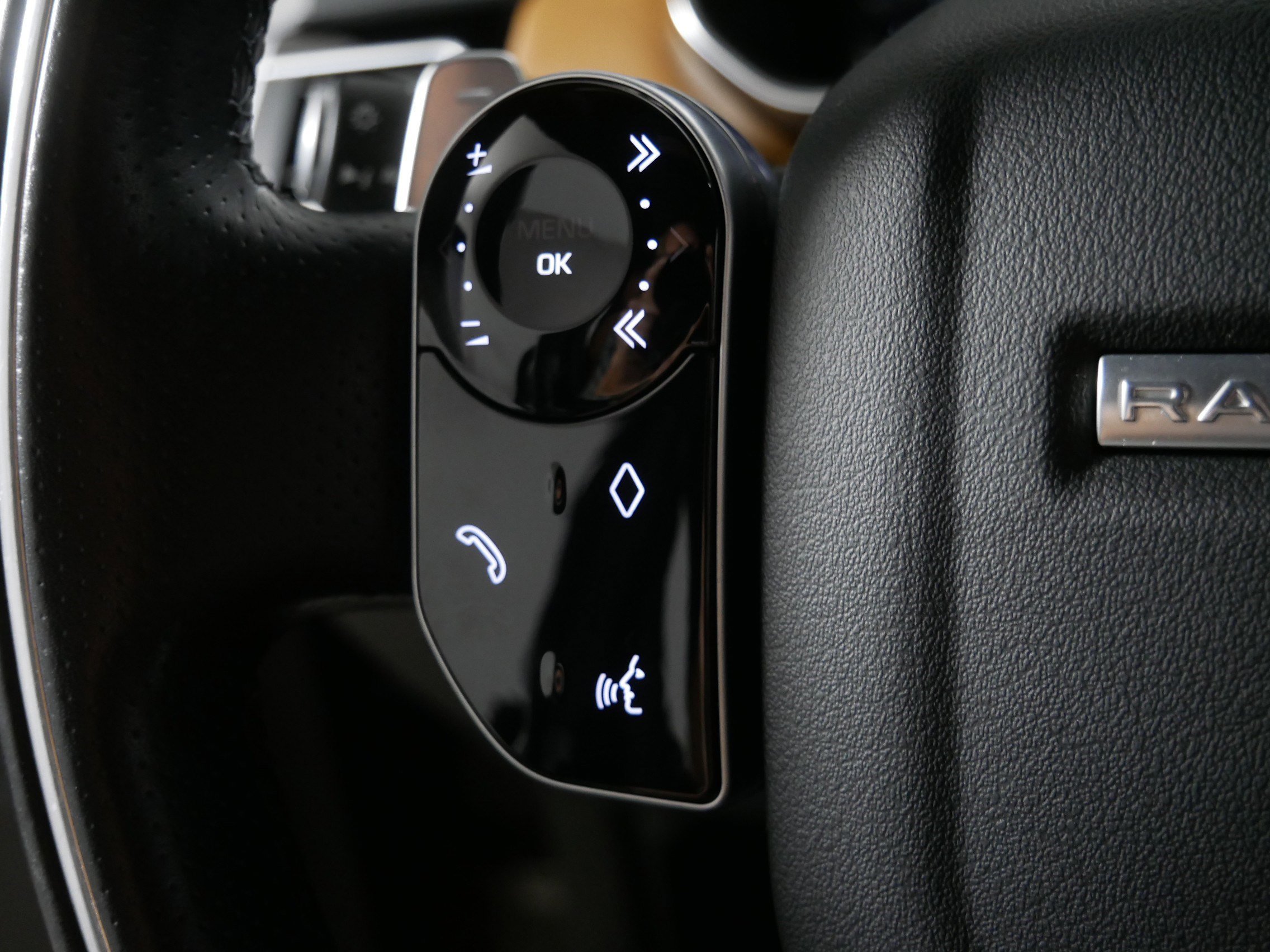 2021 Land Rover Range Rover Sport HSE Dynamic photo 25