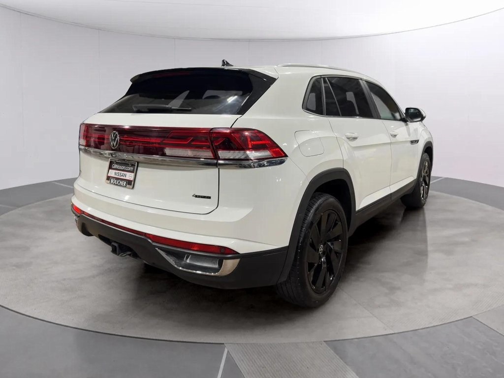2024 Volkswagen Atlas Cross Sport SE Technology photo 4