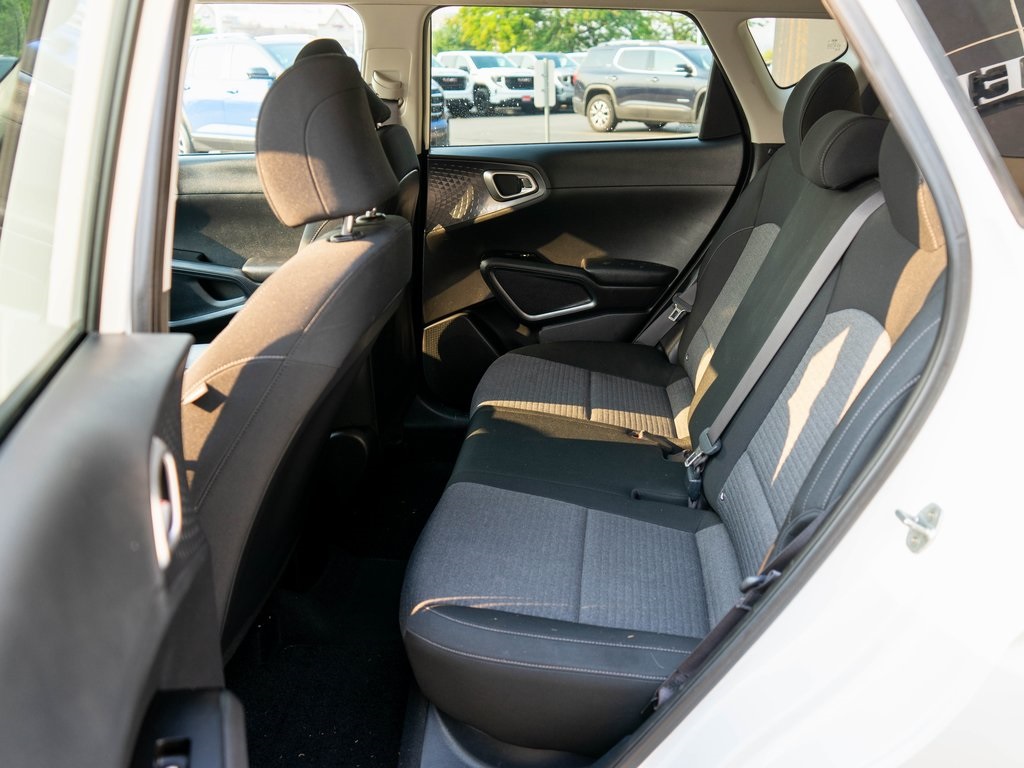 2021 Kia Soul LX S X-Line photo 10