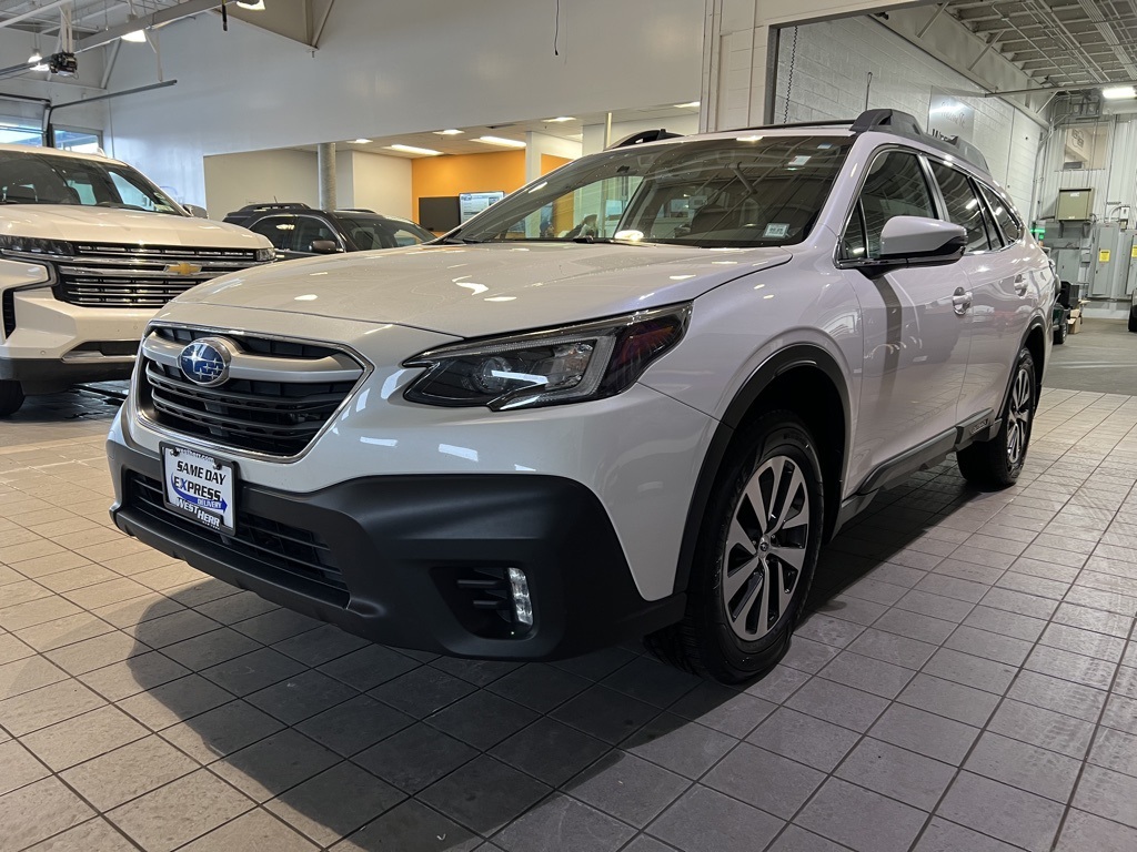 2022 Subaru Outback Premium photo 2