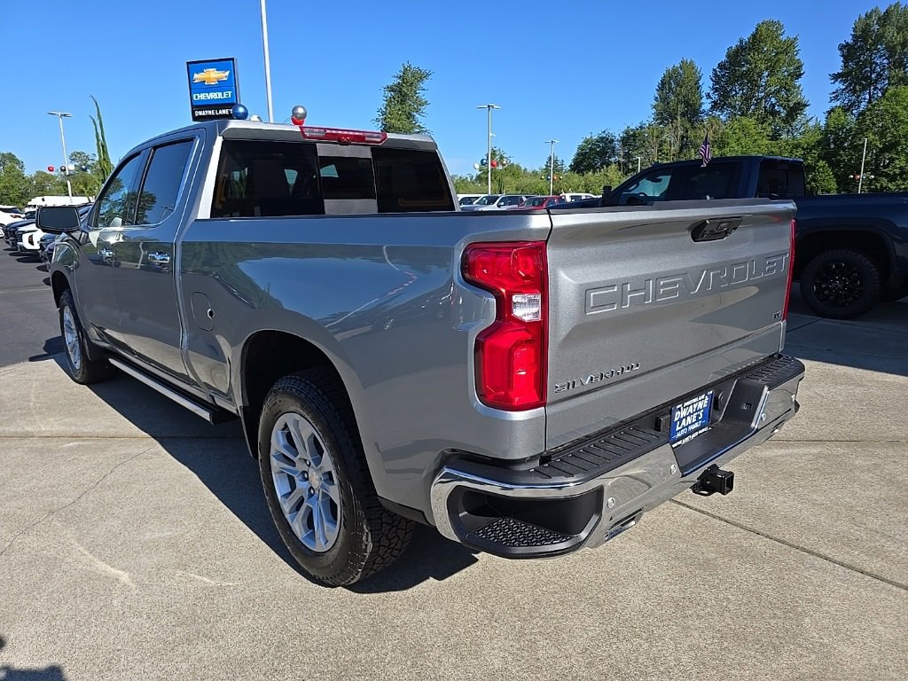 2025 Chevrolet Silverado 1500 LTZ photo 3