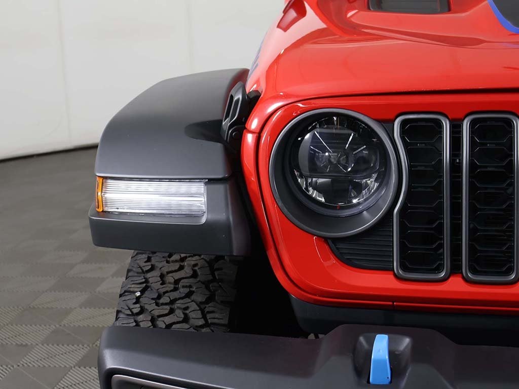 2024 Jeep Wrangler Rubicon 4xe photo 9
