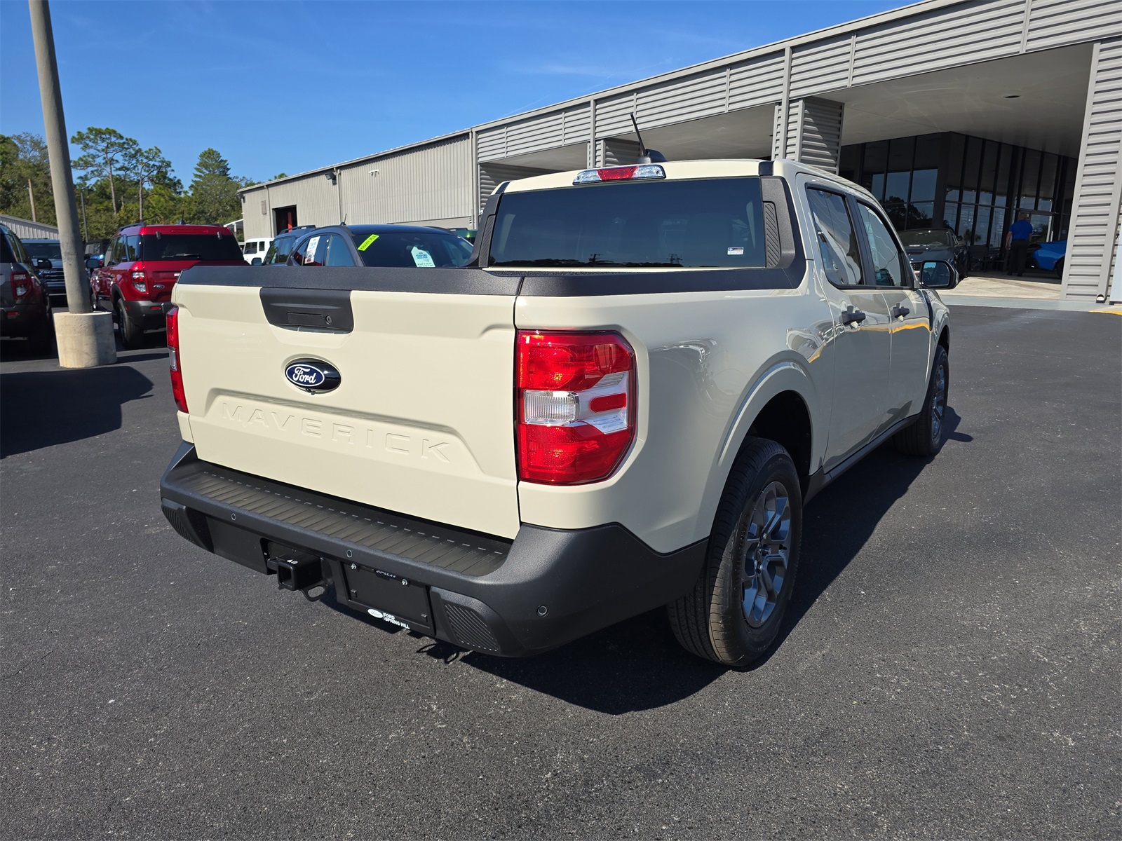 2025 Ford Maverick XLT photo 3