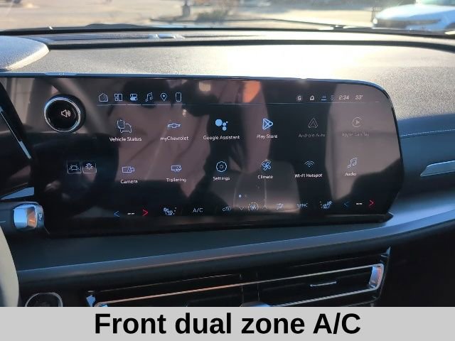 2026 Chevrolet Traverse photo 4